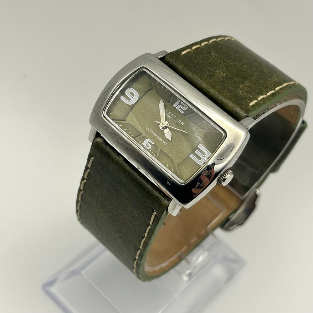 Kenneth Cole Reaction Silver Green Leather Watch Working New Battery